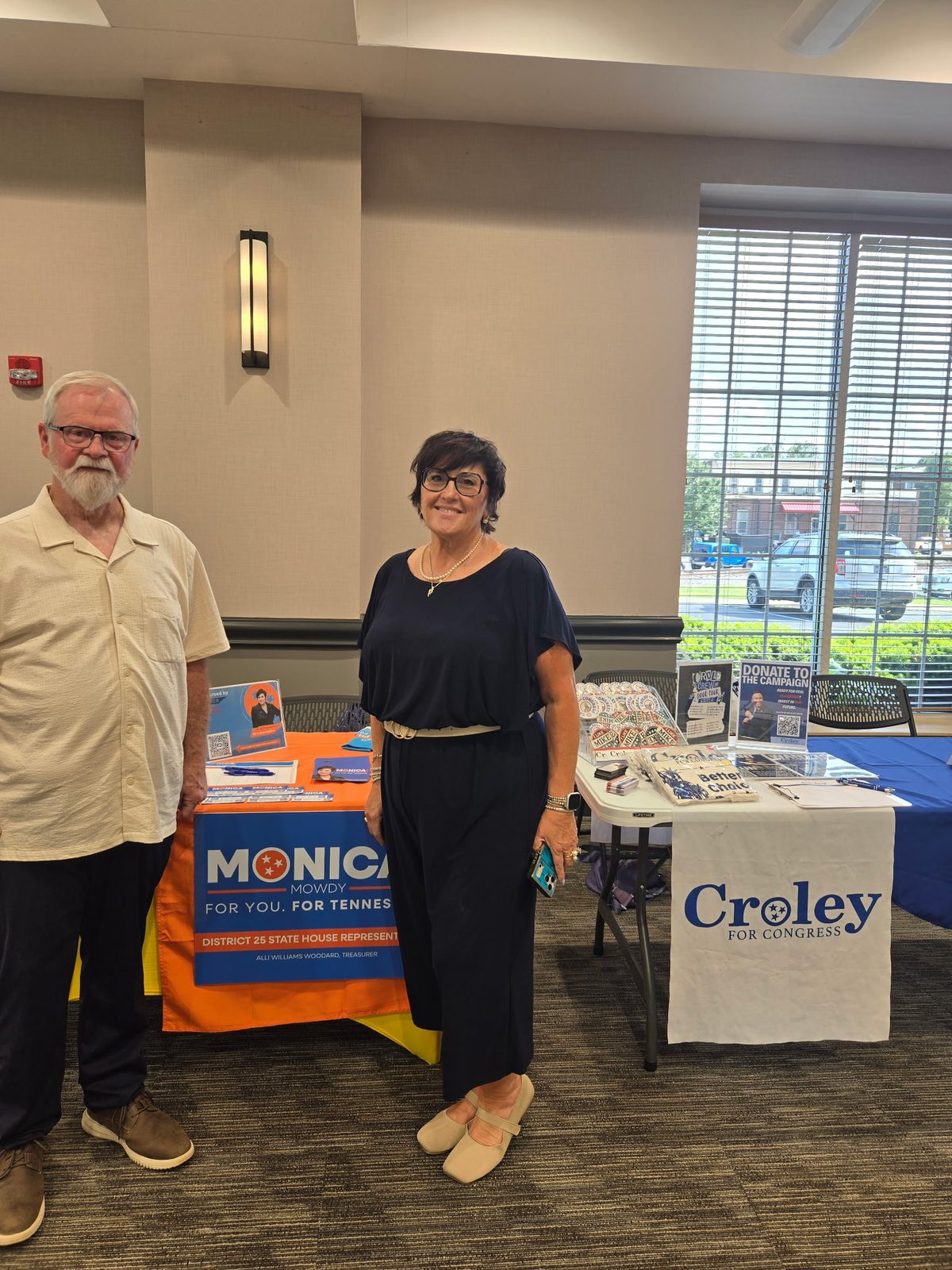 Guests at the Monica campaign table during the Putnam Co 3 Star Dinner
